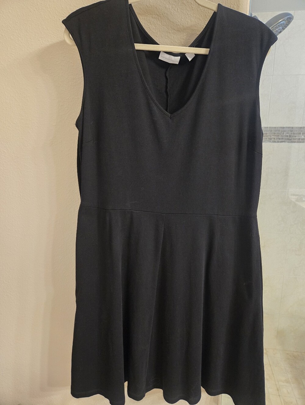 New York & Co Black Cap-Sleeve Mini Dress